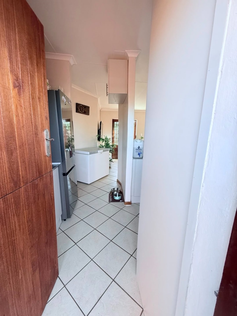 2 Bedroom Property for Sale in Windsor Park Eastern Cape